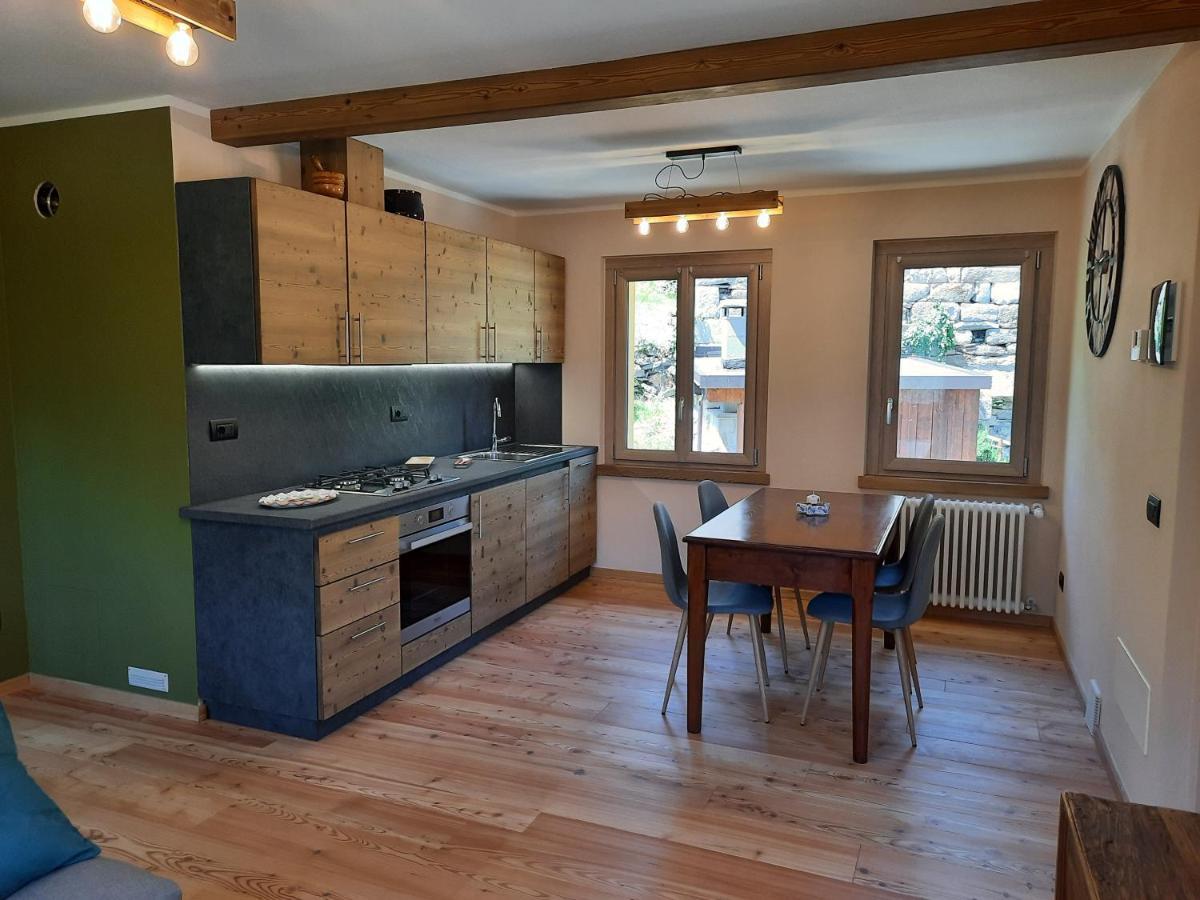 Casamici Apartment Bognanco Luaran gambar