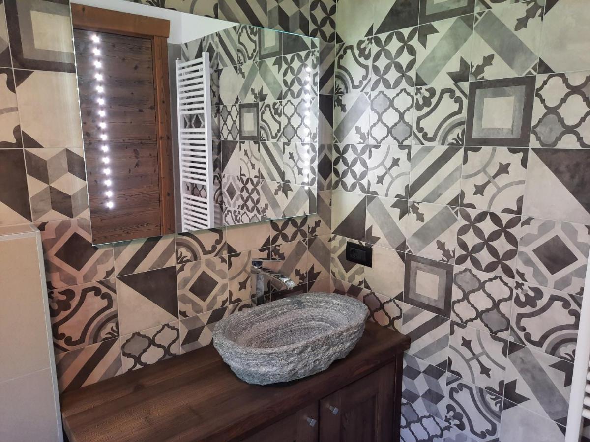 Casamici Apartment Bognanco Luaran gambar